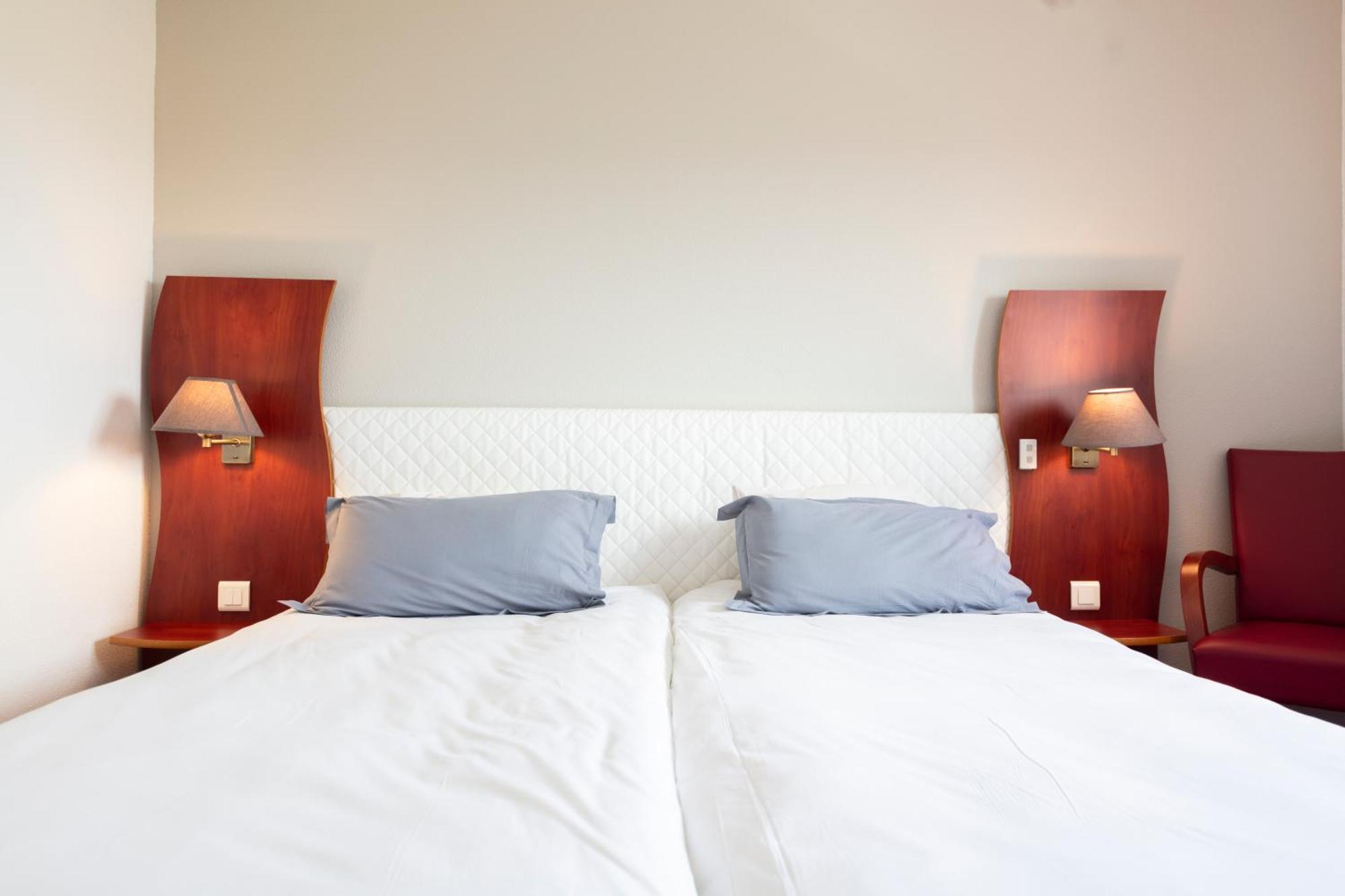 Artemis Hotel & Spa Bistro Coquet Brioude Phòng bức ảnh